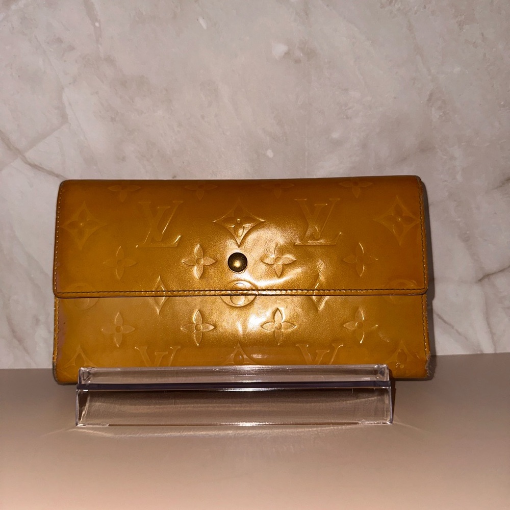 *SOLD*Louis Vuitton Yellow Vernis International wallet